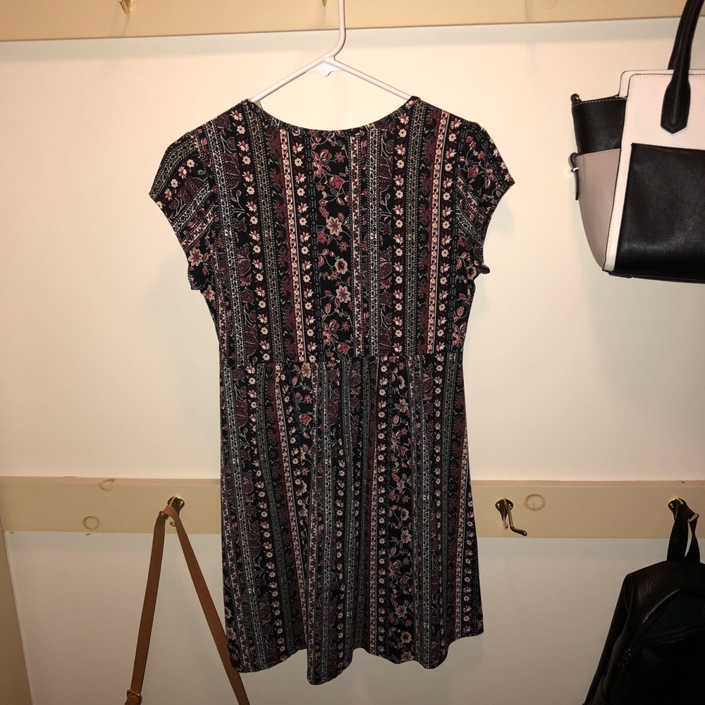 Aztec Design Dress - Picture 2 of 3